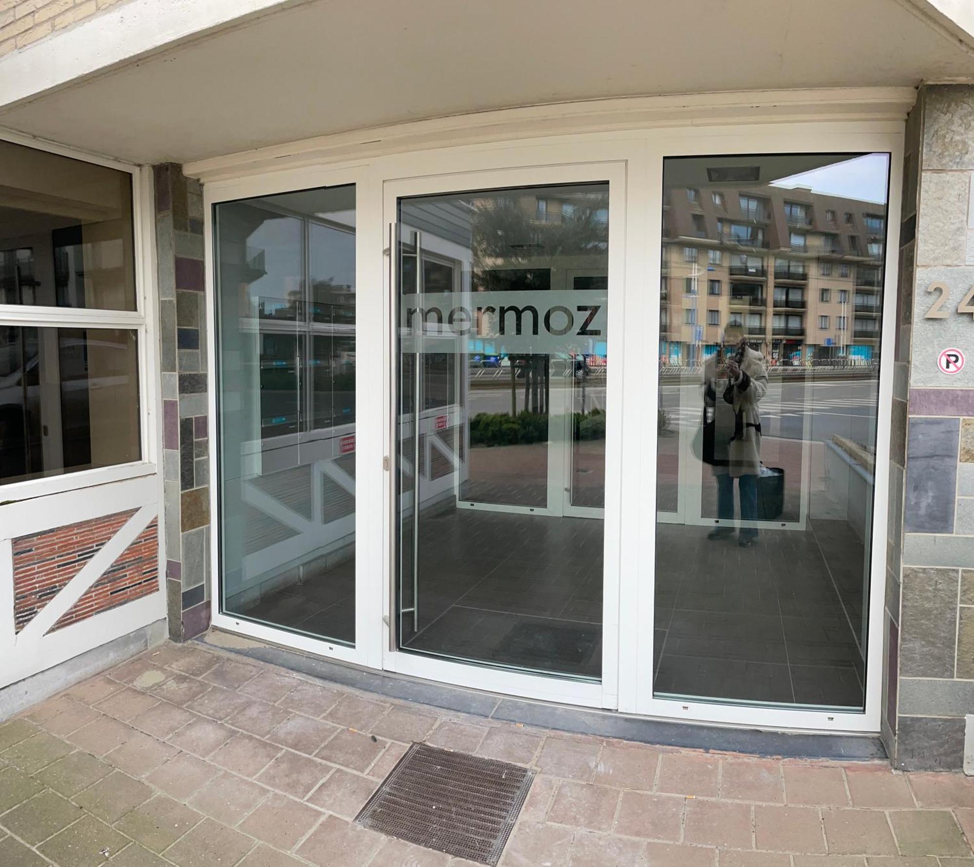 Zonnige Studio Mermoz Koksijde-Bad Екстер'єр фото
